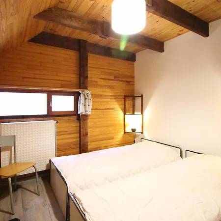 Chalet Mont-dore : Agreable Avec Wifi Pour 9 Personnes - Fr-1-608-88